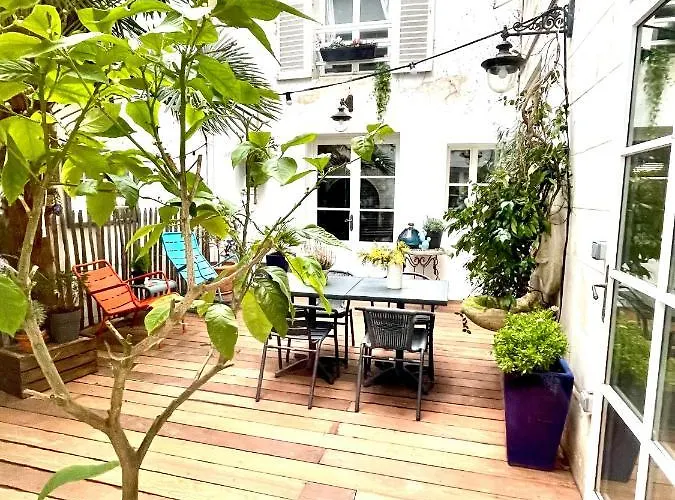 Bed and Breakfast Vue Sur Cour à La Rochelle 